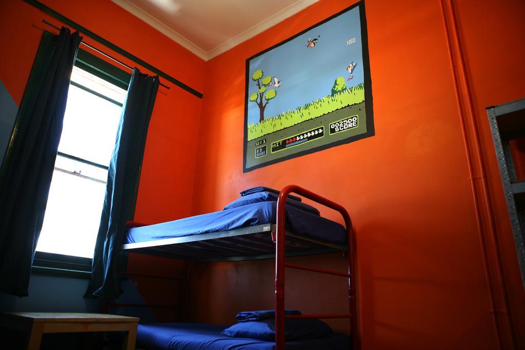 Old Fire Station Backpackers Hostel Perth Kültér fotó